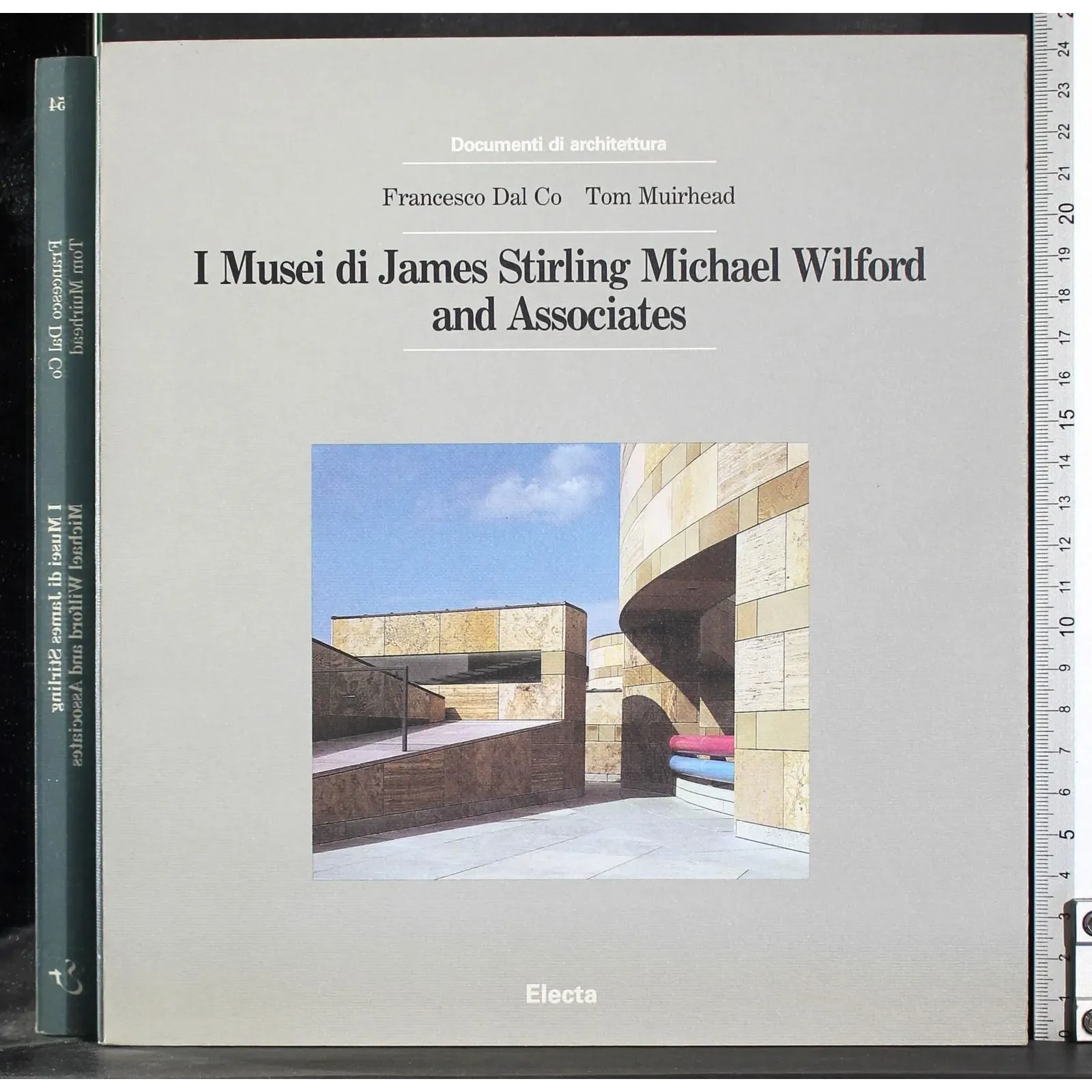 Musei di James Stirling Michael Wilford..