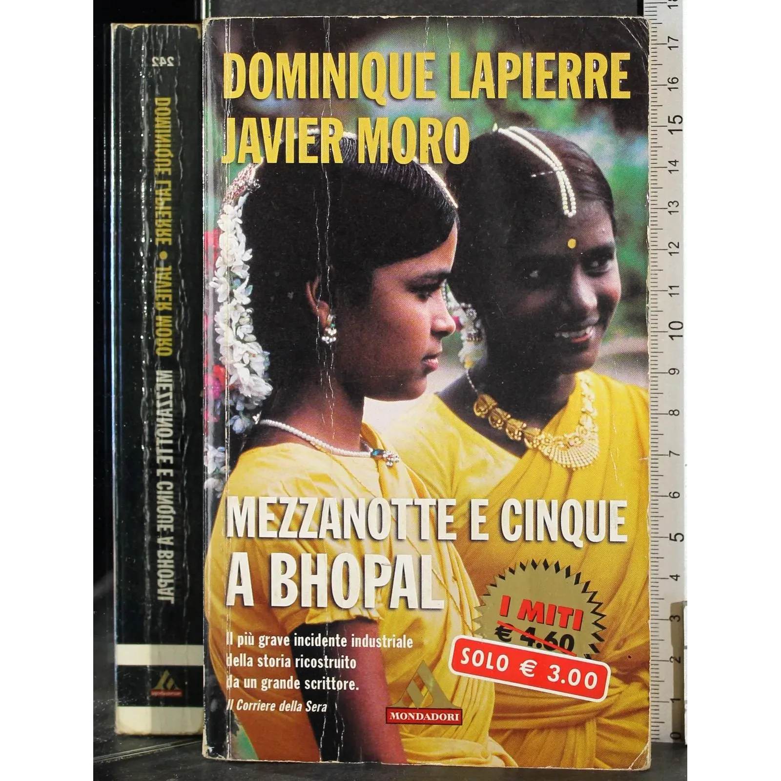 Mezzanotte e cinque a Bhopal