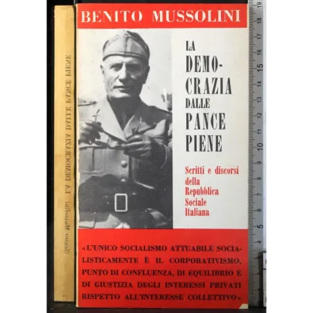 La Democrazia dalle pance piane