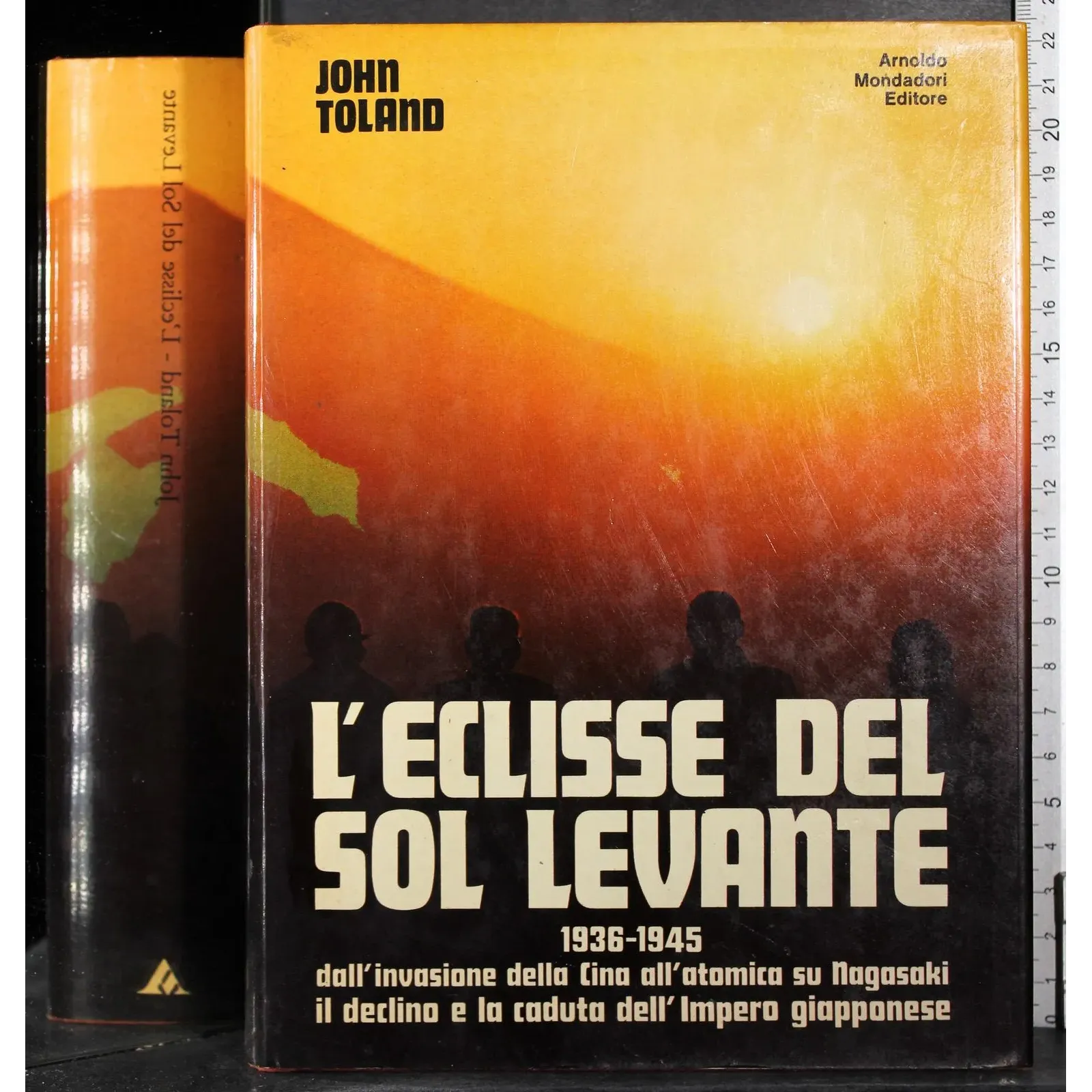 L0eclisse del sol levante