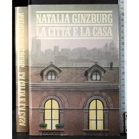La città e la casa
