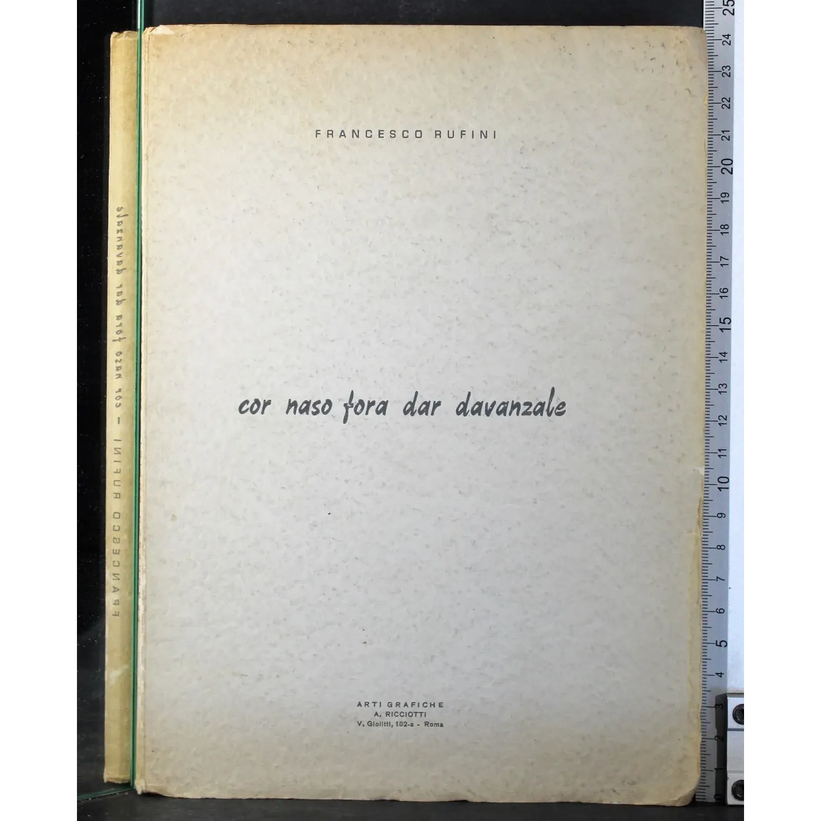 Cor naso fora dar  davanzale