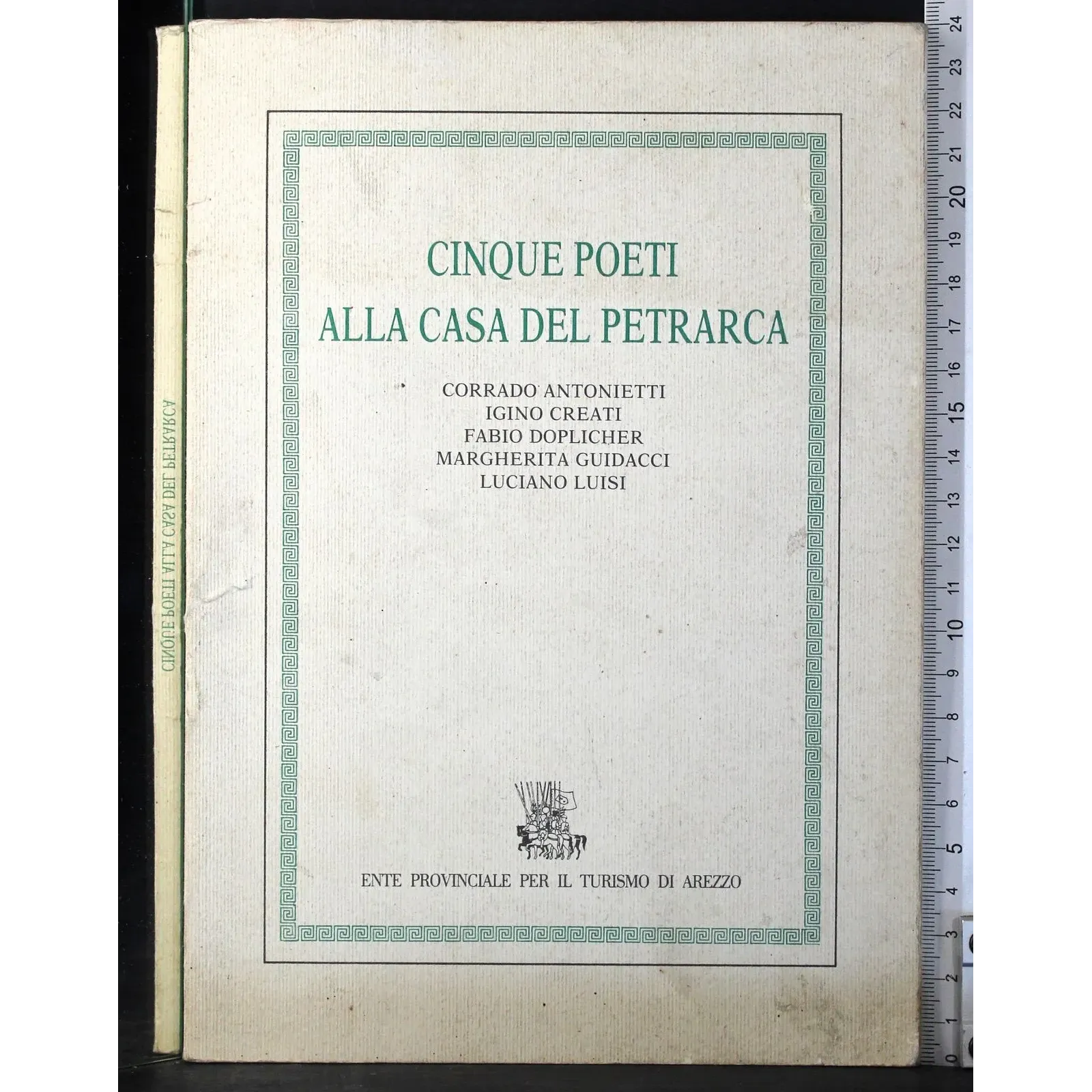 Cinque poeti alla casa del Petrarca