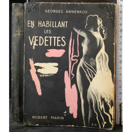 En Habillant les vedettes