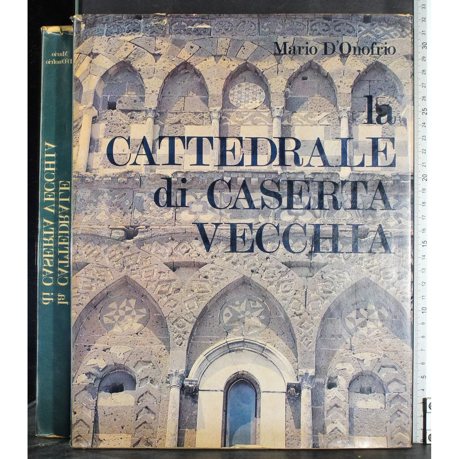 La cattedrale di caserta vecchia