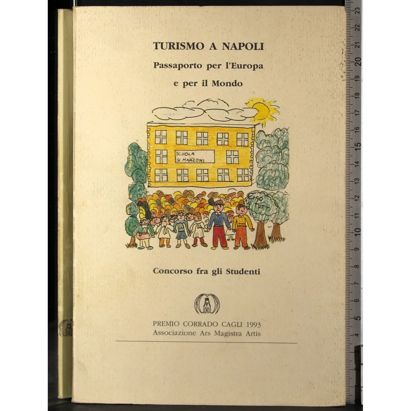 Turismo a Napoli passaporto per l'europa e per il mondo