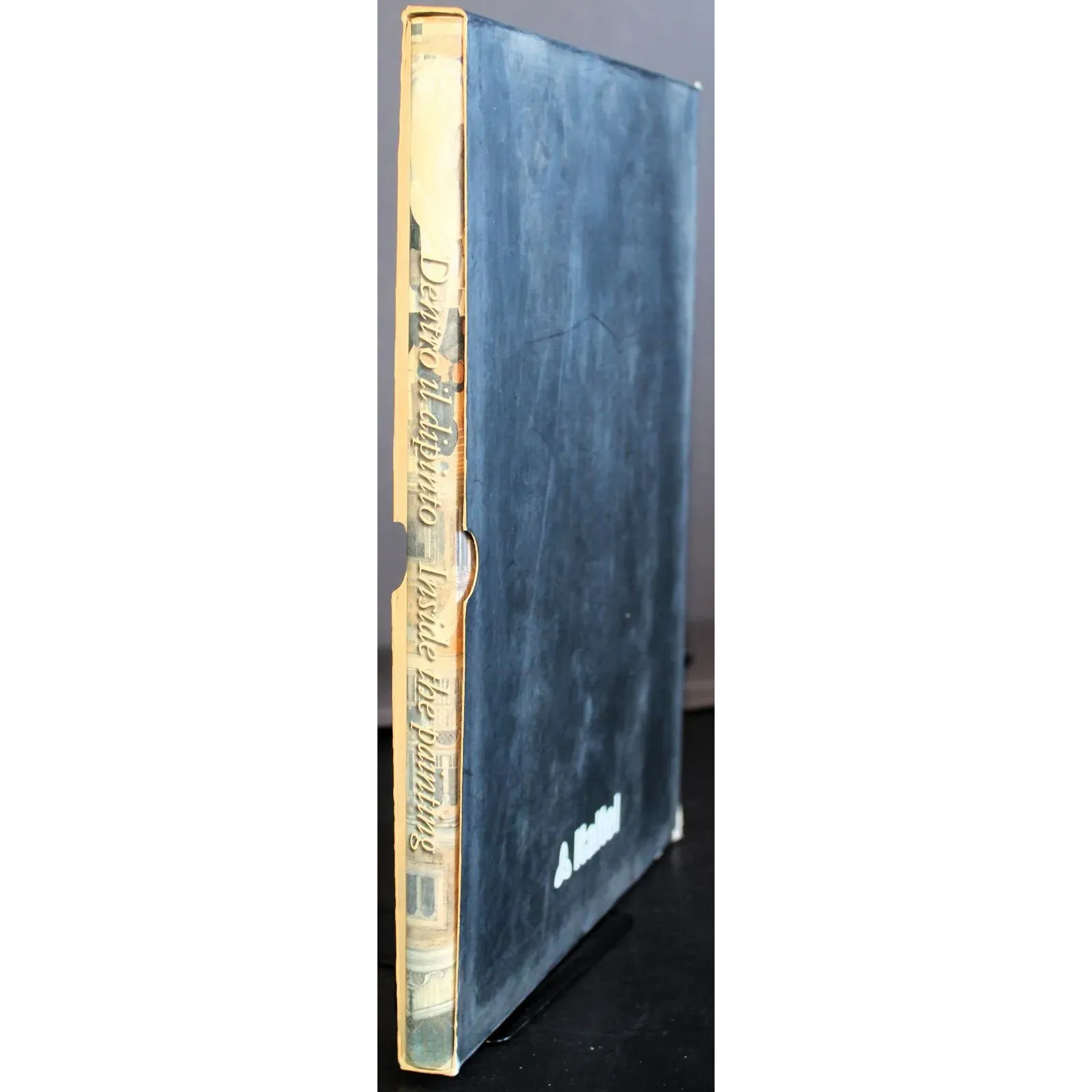 Dentro il dipinto. Inside the painting