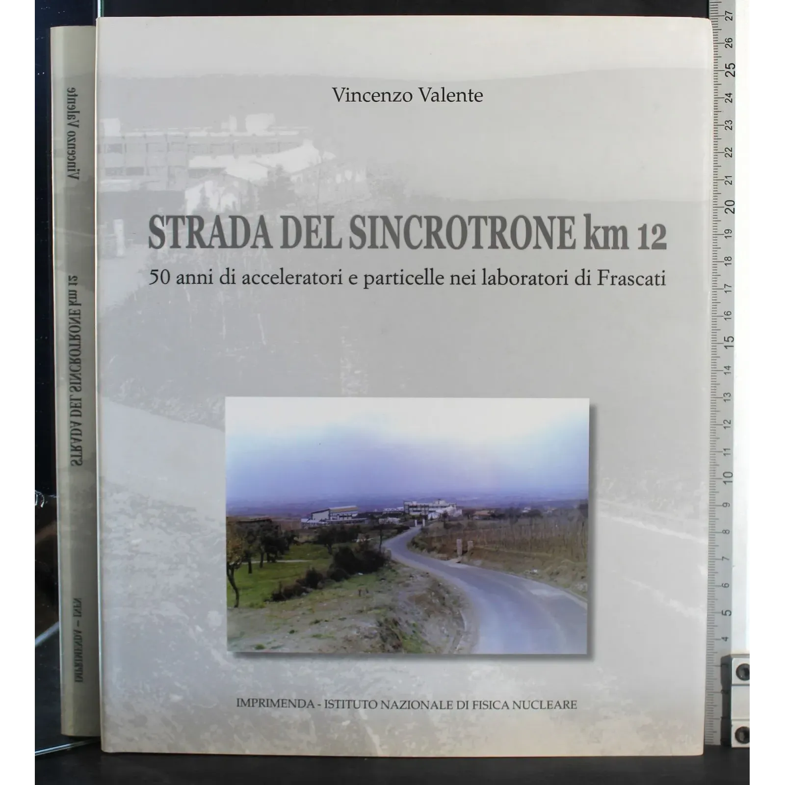 Strada del sincrotrone km 12