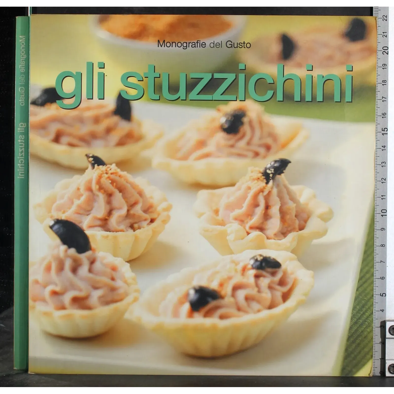 Gli stuzzichini