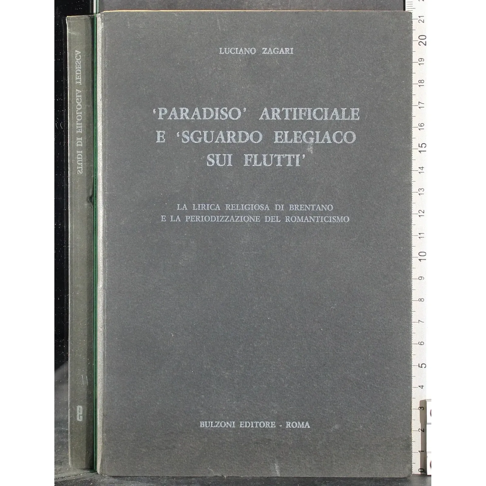 Paradiso artificiale e sguardo elegiaco sui flutti