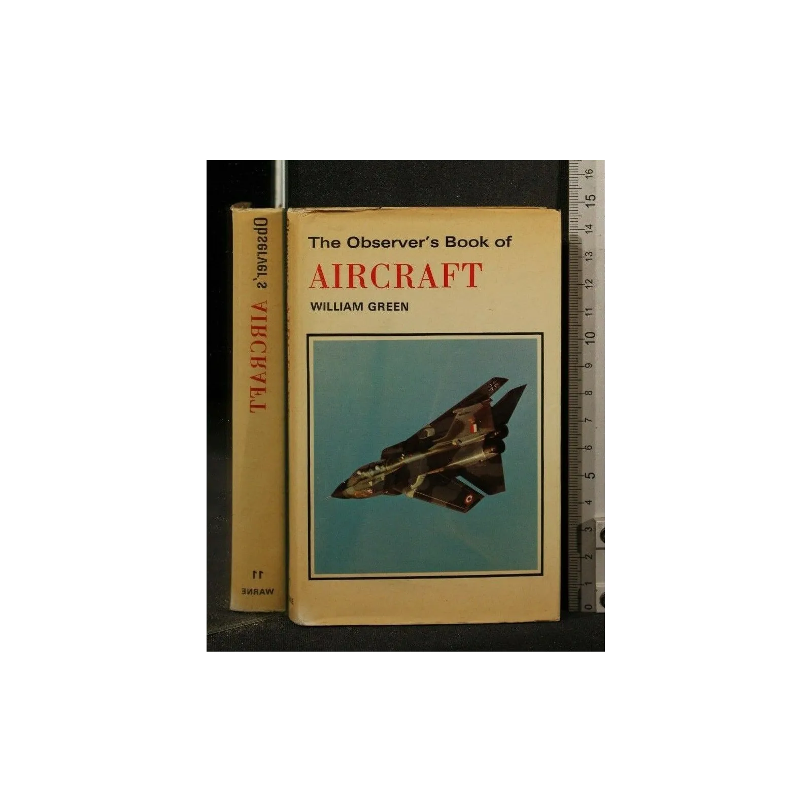 THE OBSERVER'S BOOK OF AIRCRAFT 1976 EDITION