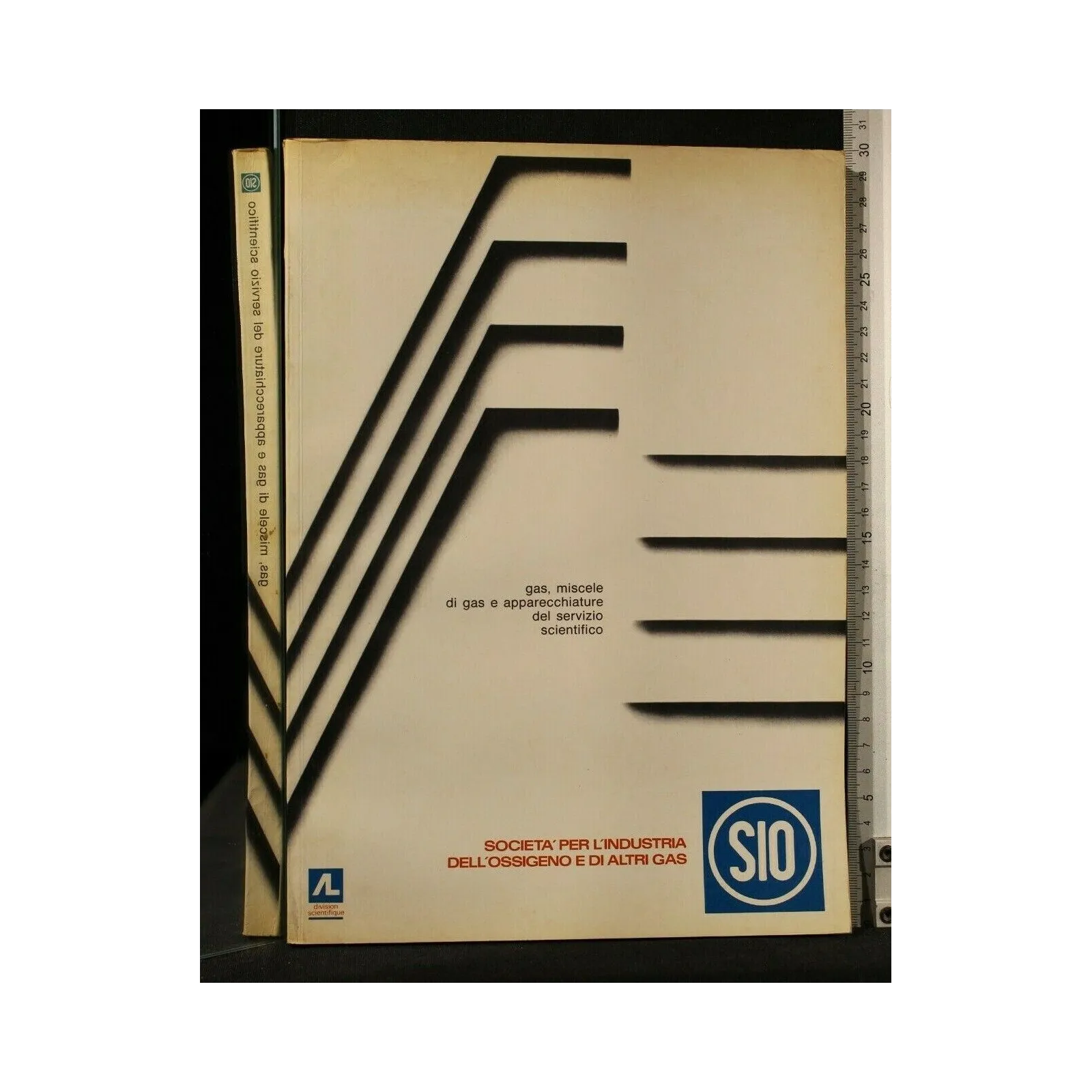 GAS, MISCELE DI GAS E APPARECCHIATURE DEL SERVIZIO SCIENTIFICO