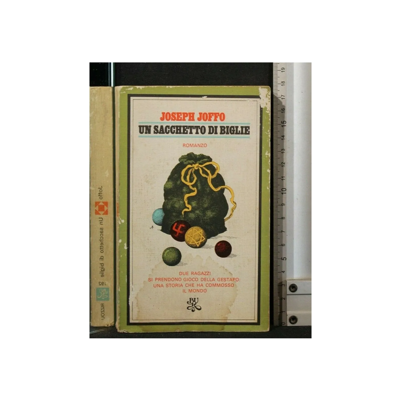 UN SACCHETTO DI BIGLIE