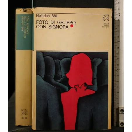 FOTO DI GRUPPO CON SIGNORA