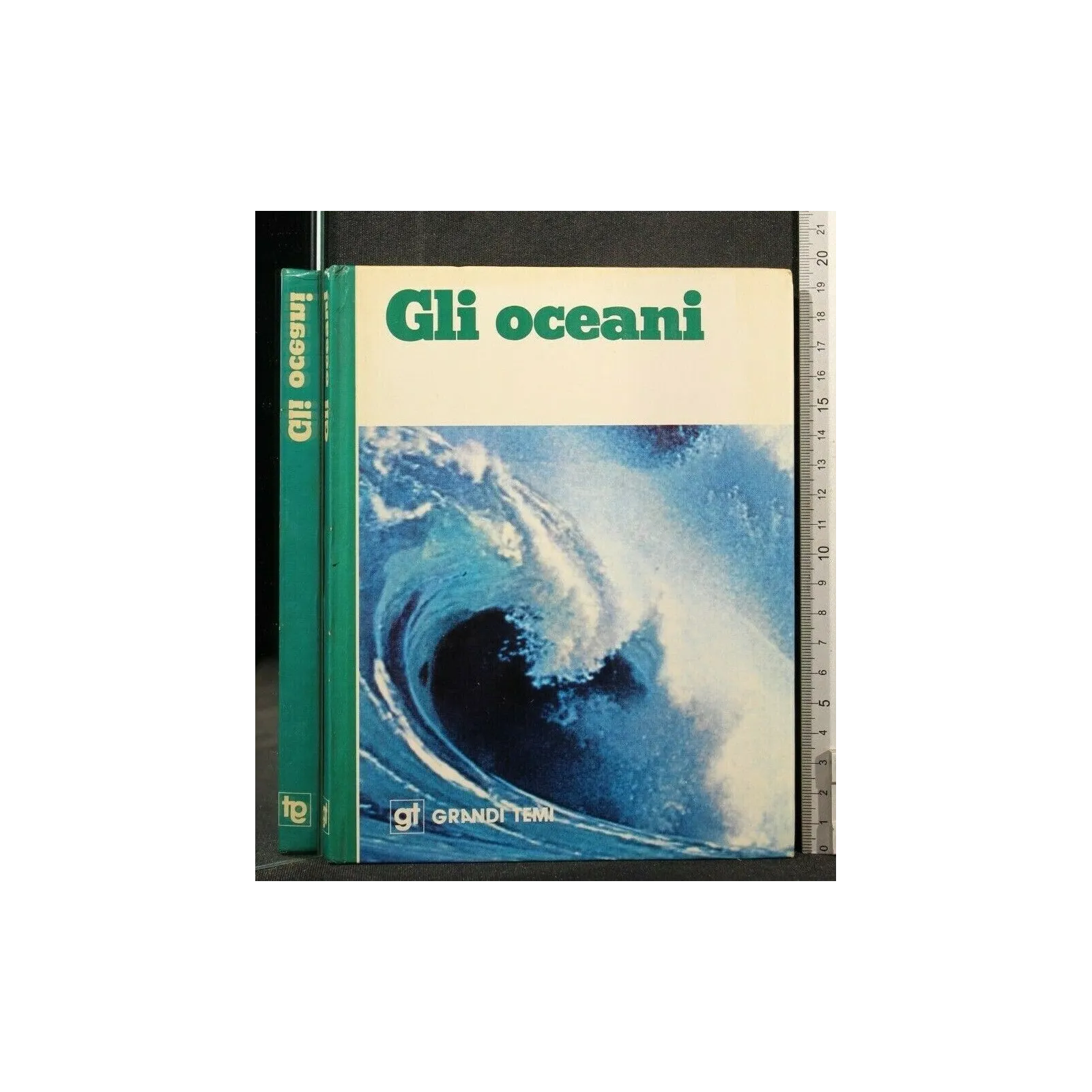GLI OCEANI _x000D_