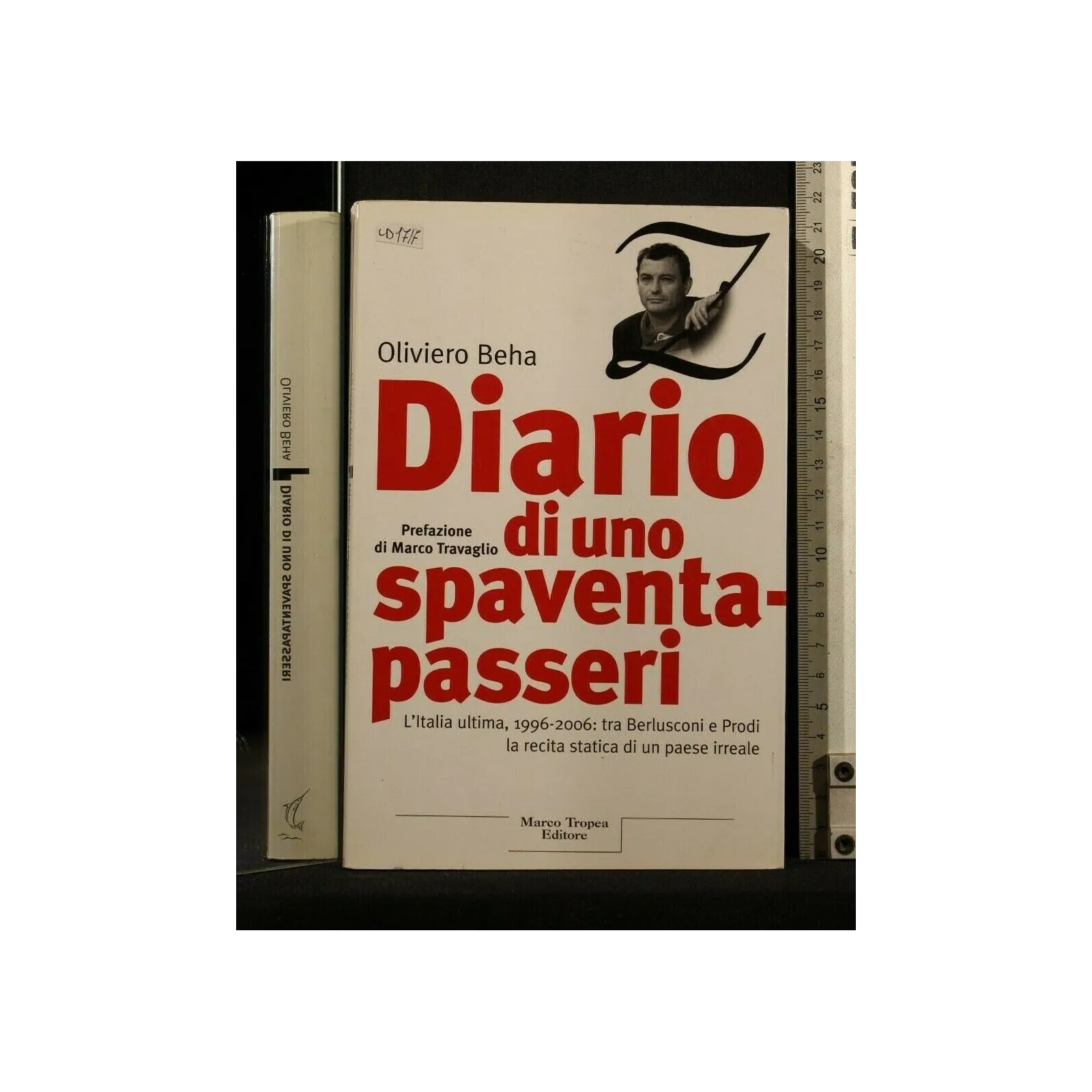 DIARIO DI UNO SPAVENTA PASSERI _x000D_