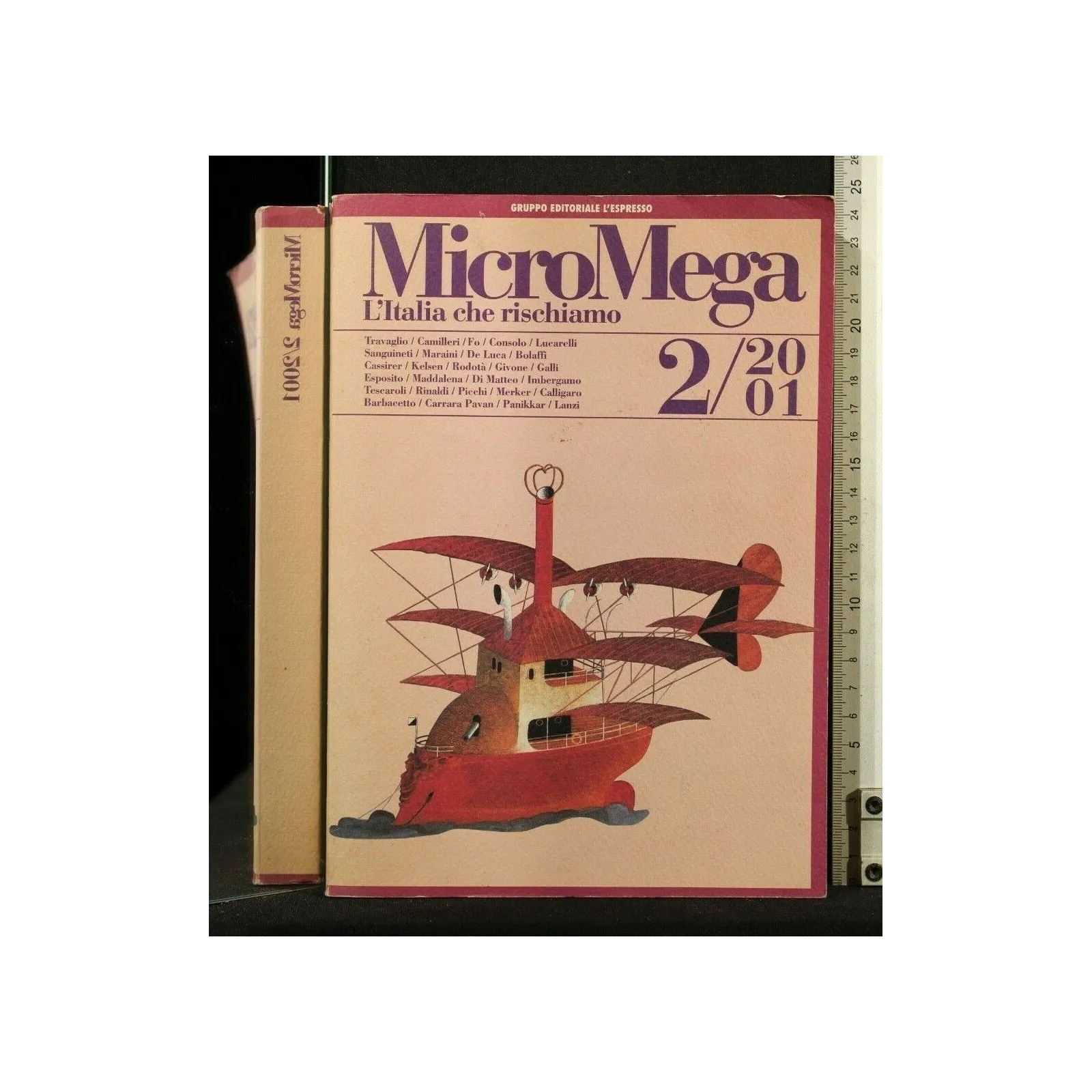 MICROMEGA 2/2001 L'ITALIA CHE RISCHIAMO _x000D_