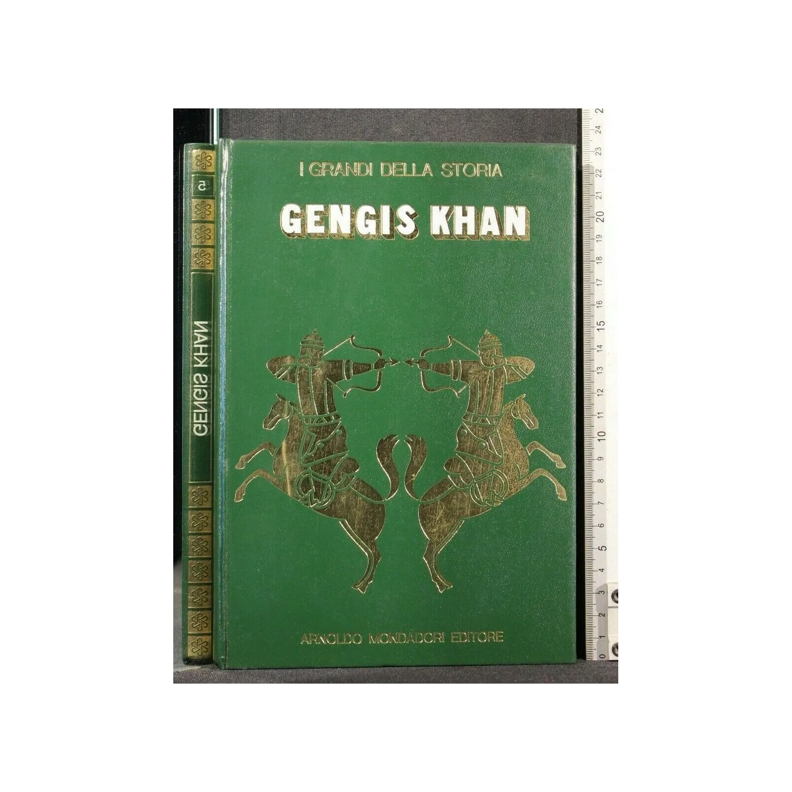 I GRANDI DELLA STORIA. GENGIS KHAN. AA.VV. Mondadori._x000D_