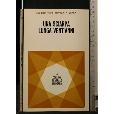 COLLANA TEATRALE MODERNA 4 UNA SCIARPA LUNGA VENT'ANNI