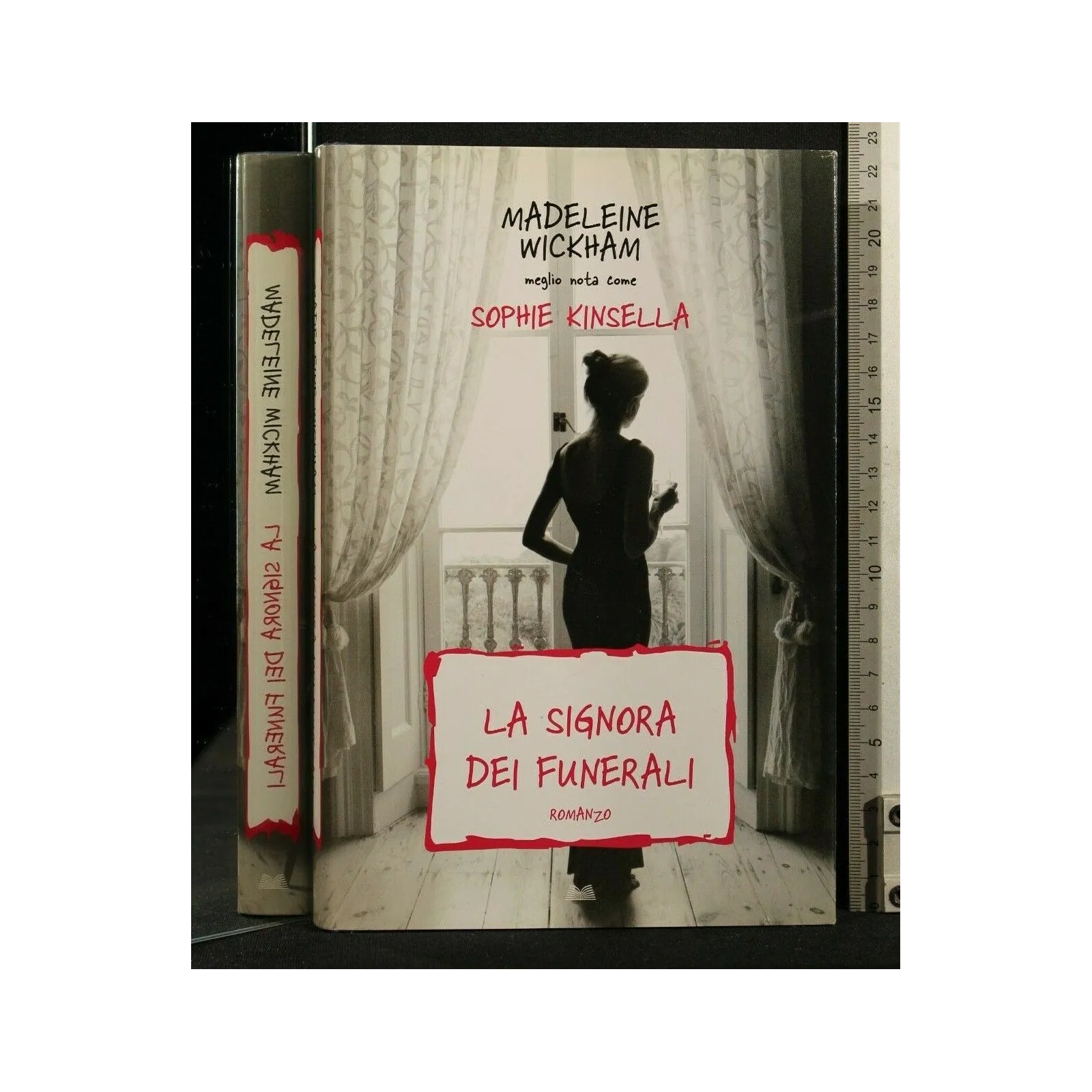 LA SIGNORA DEI FUNERALI