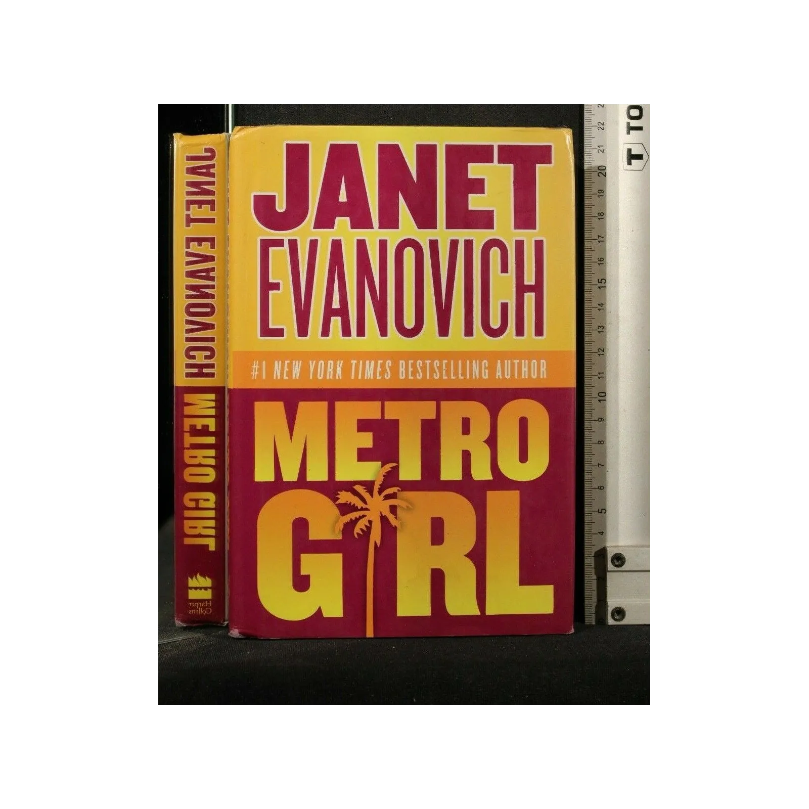 METRO GIRL