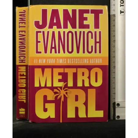 METRO GIRL