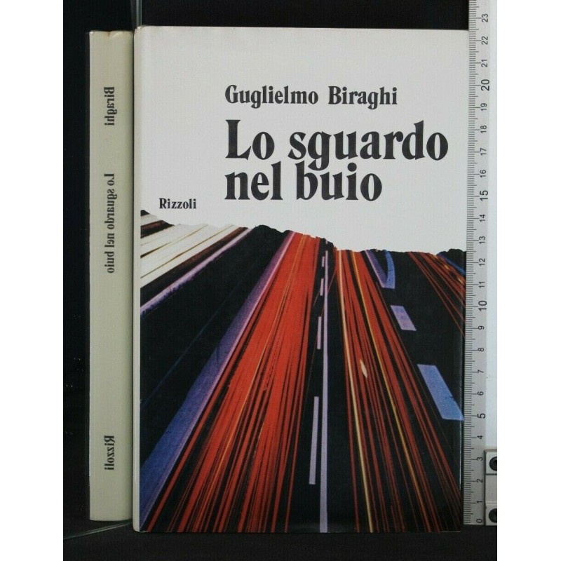 LO SGUARDO NEL BUIO