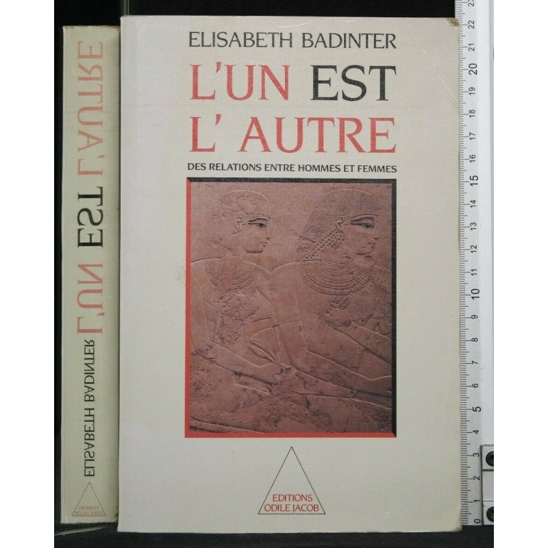 L'UN EST L'AUTRE
