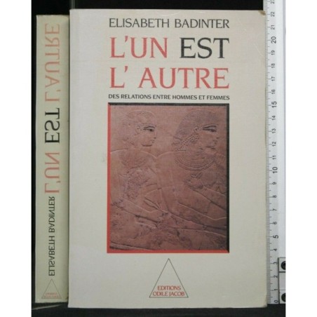 L'UN EST L'AUTRE