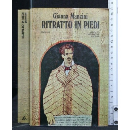 RITRATTO IN PIEDI