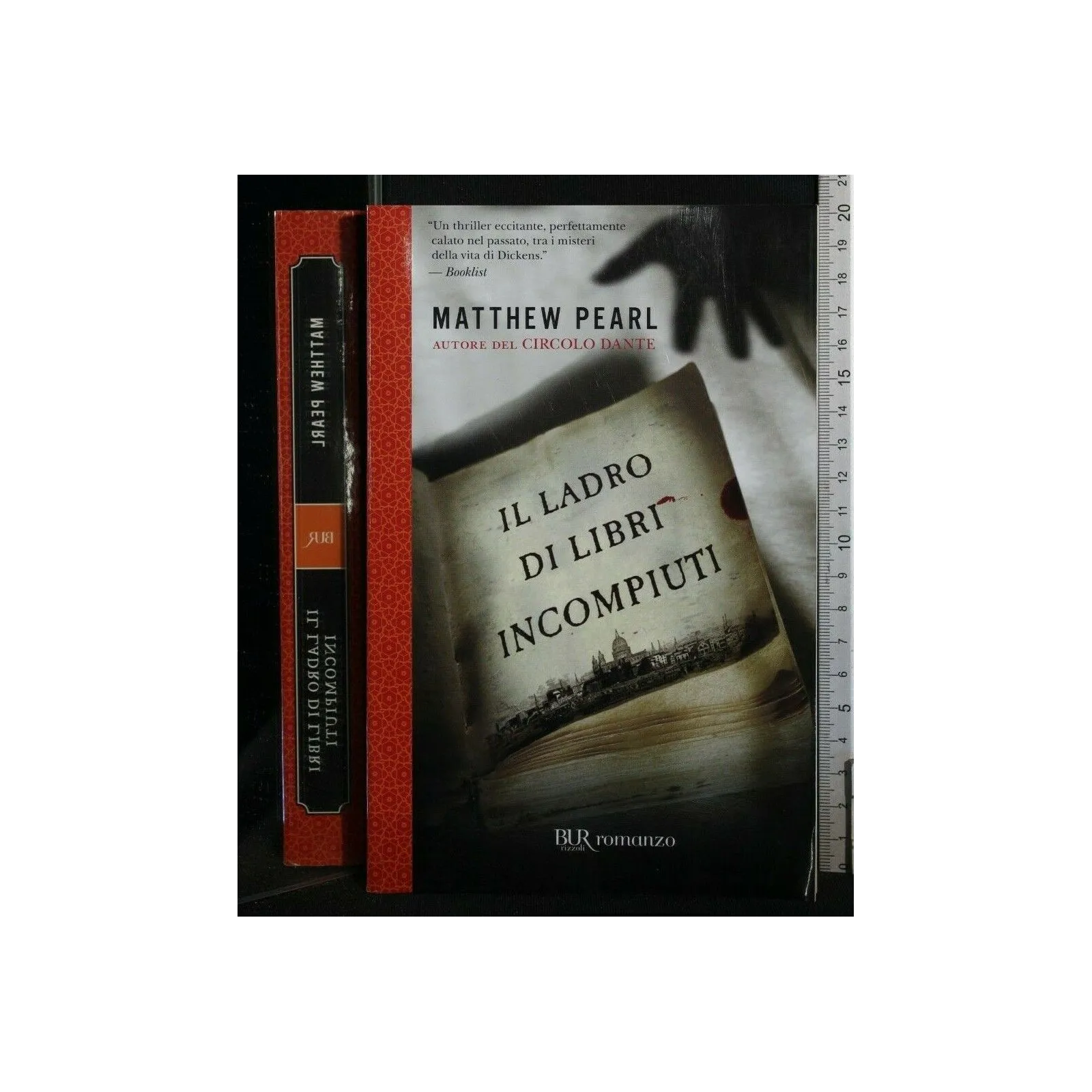 IL LADRO DI LIBRI INCOMPIUTI