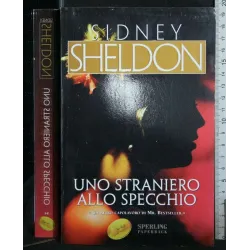 UNO STRANIERO ALLO SPECCHIO