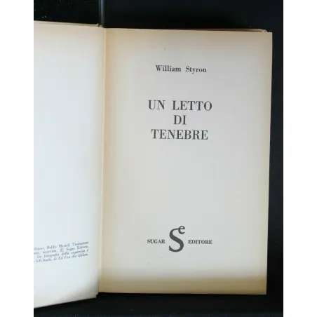 UN LETTO DI TENEBRE