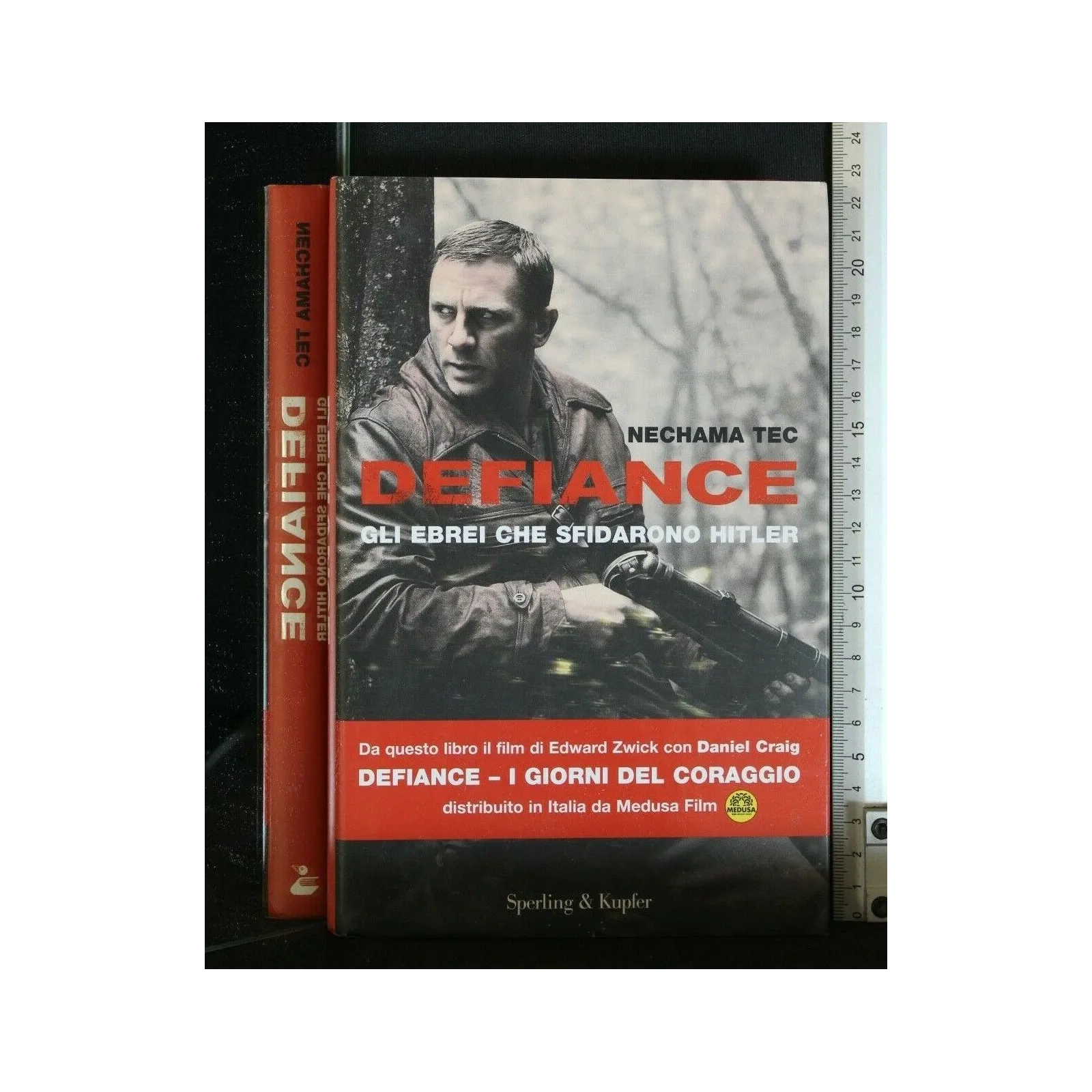 DEFIANCE GLI EBREI CHE SFIDANO HITLER