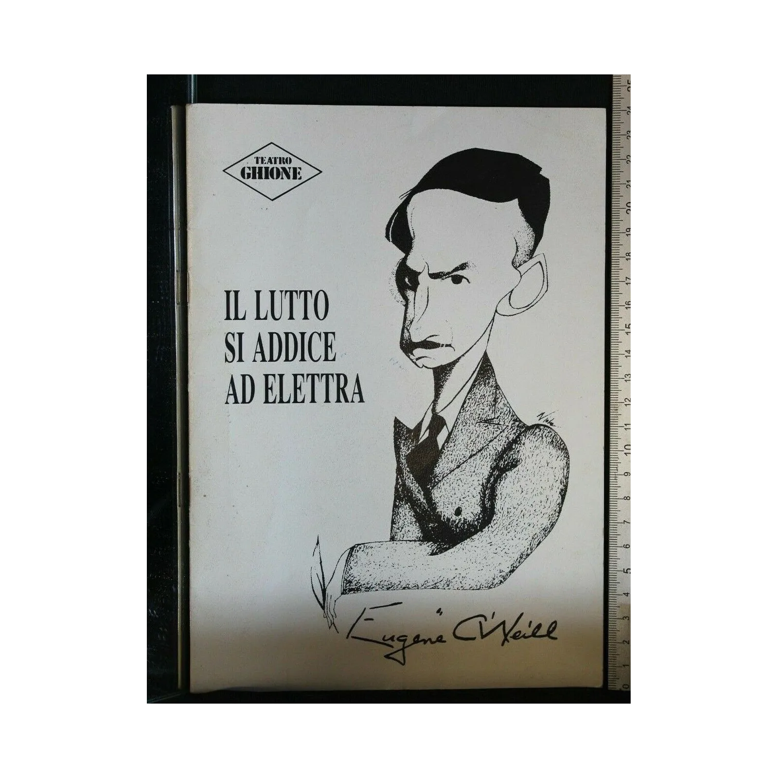 IL LUTTO SI ADDICE AD ELETTRA