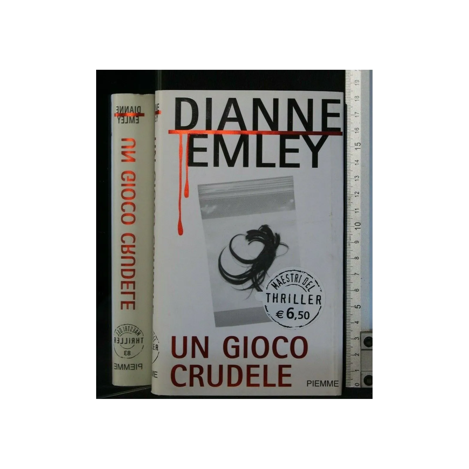 UN GIOCO CRUDELE