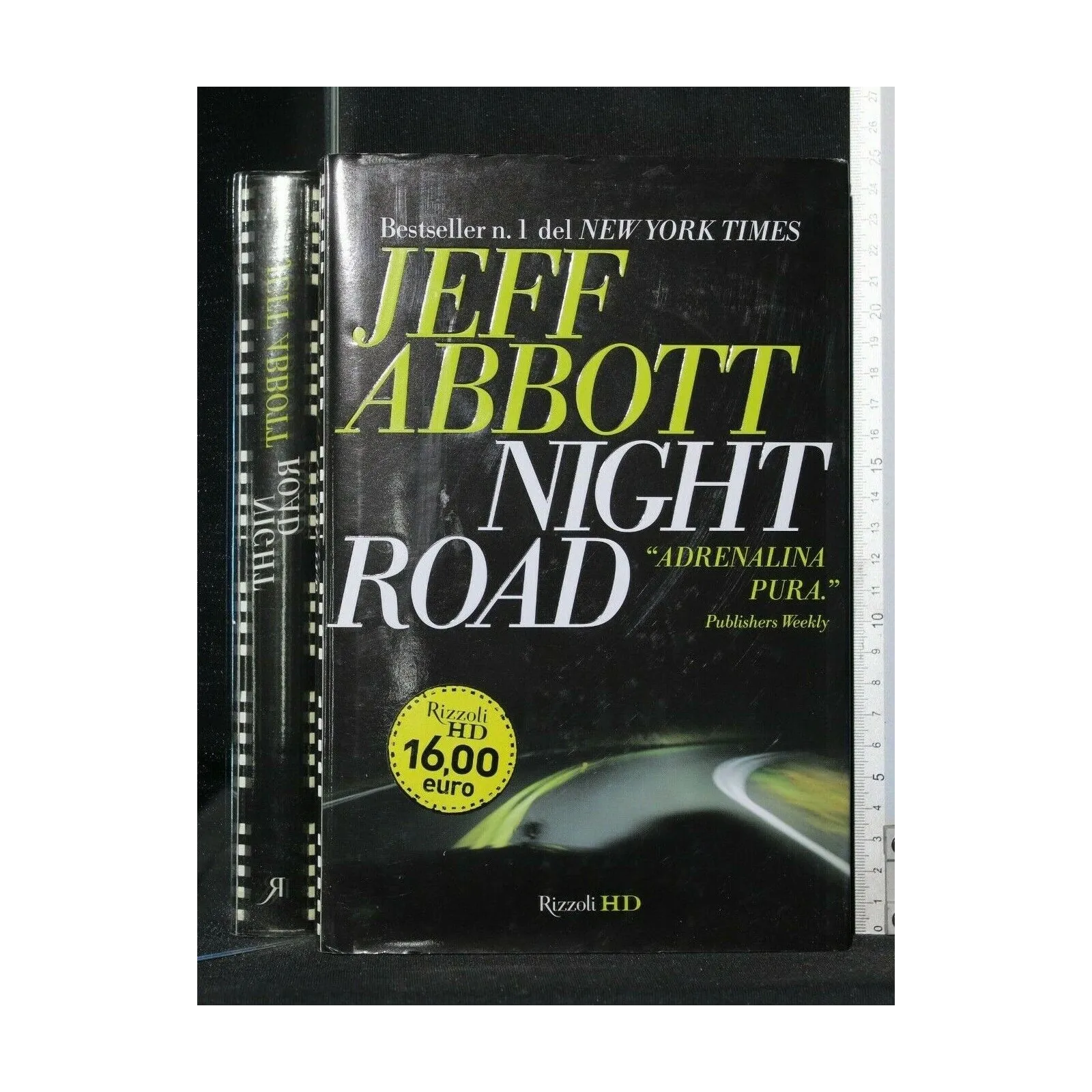 NIGHT ROAD